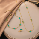 Emerald mini sequence necklace
