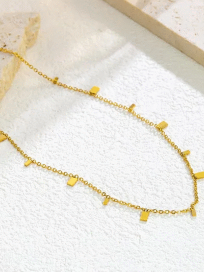 Tassel plain rectangle necklace