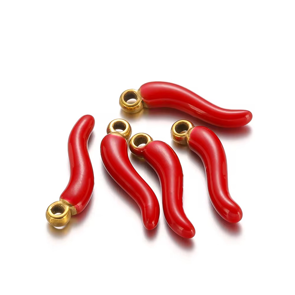 Mini golden red chilly