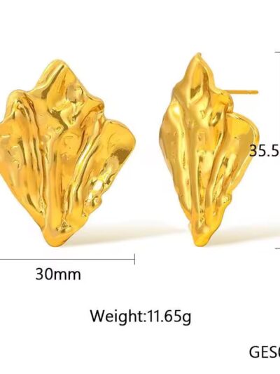 Bold wave diamond studs