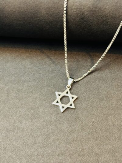 Men’s Chain-Stunner